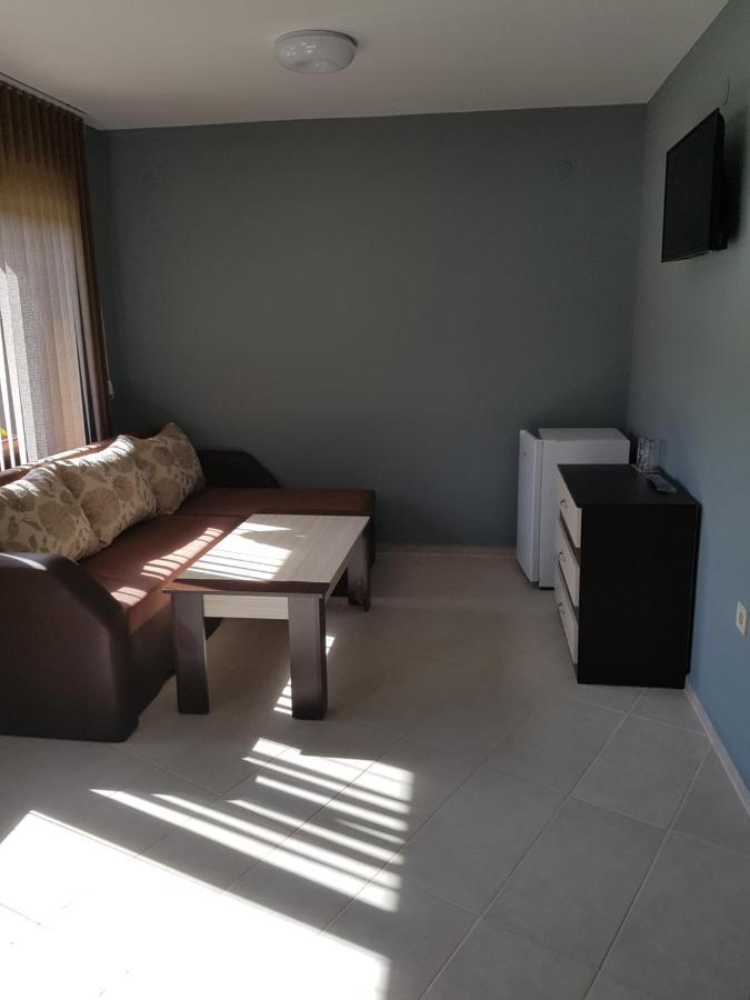 Хотелски Комплекс Саня Apriltsi (Lovech) Exterior foto