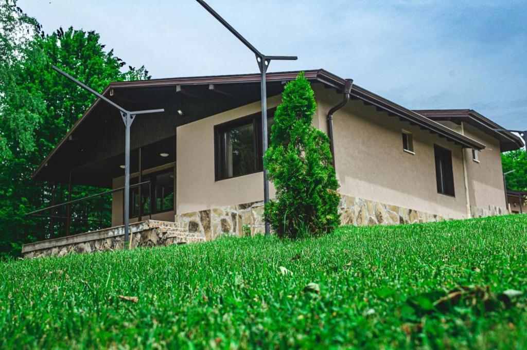 Хотелски Комплекс Саня Apriltsi (Lovech) Exterior foto